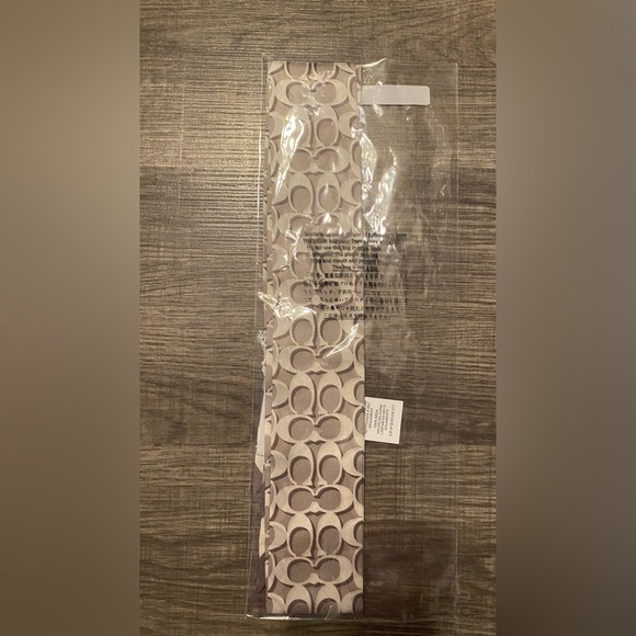 Coach Signature Print Silk Skinny Scarf. Color: Bone. - Picture 3 of 5